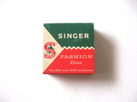 Singer Fashion Disc No. 12 - Original Box - Domino Disc 174534 - 401/403 Machine - $12.99