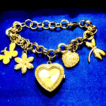 Beautiful vintage bongo heart charm bracelet watch - £24.92 GBP