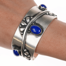 6 5/8&quot; Running Bear shop Southwestern sterling and lapis cuff bracelet - £239.40 GBP