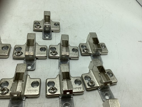 13 pcs BLUM HINGE PLATE 175H719-02.02 CLIP Series Inset FRAMELESS MOUNTING PLATE Item image 4