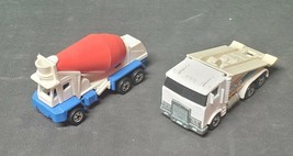 Hot Wheels lot of 2 Trucks Cement Mixer and Car Hauler Preowned - £11.02 GBP