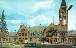 Vintage POSTCARD UNION PACIFIC DEPOT CHEYENNE WYOMING STAMPED 1968 - £1.55 GBP