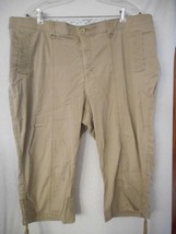 Lee  Sz 22W Plus Size cotton blend Capri Pants dark beige / greige - $810.48 MXN