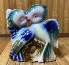 Vintage Handpainted Porcelain Love Bird Figurine Made in Japan  - 1950&#39;s - £8.01 GBP