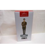 Hallmark Keepsake &quot;Dwight Schrute - The Office&quot; 2023 Sound Ornament NEW - $165.23 MXN