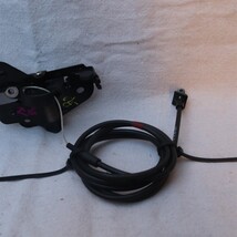 Chrysler Crossfire Convertible Top Tonneau Linkage Flap & Cable Passngr Right RH image 9