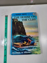 the hardy boys the house on the cliff by franklin w. dixon 1995 hardcover - $7.92