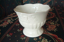 PEDESTAL BOWL -NIB - Belleek Collectors Society Giftware by Belleek Pottery[2r] - £27.61 GBP