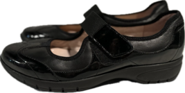 Black Patent Leather Mary Jane Shoes, Flats Size 9M - $59.00