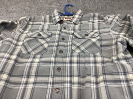 Wrangler Sherpa Lined Flannel Jacket Men&#39;s Large Tartan Plaid Shirt Shacket - £11.59 GBP