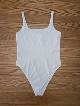 OQQ Ribbed Bodysuit Womans Size XL Cream Compression Shaping Minimalist S1 - $19.80