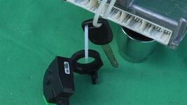 04-05 Honda Civic 1.7 Lx A/T ECU PCM Engine Computer & Immobilizer 37820-PLM-A74 image 2