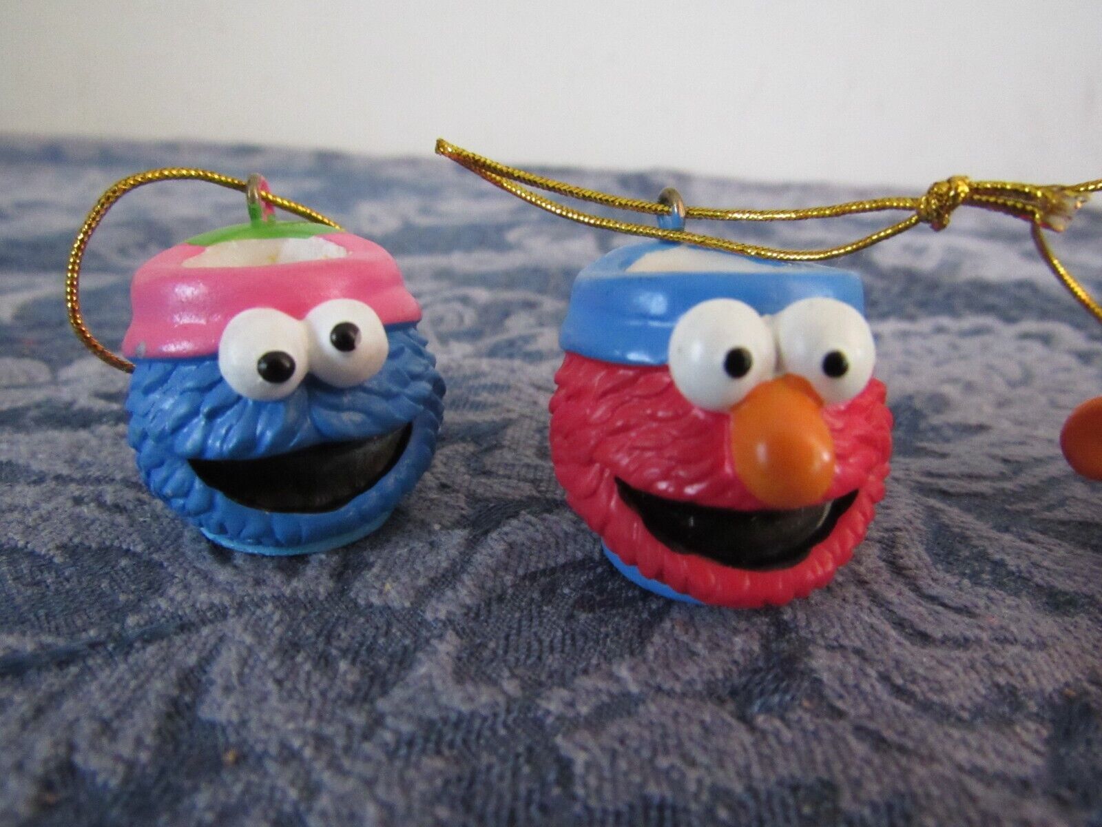 Vintage 2006 Sesame Street Workshop Christmas Ornaments Heads Elmo Lot of 5 Item image 2