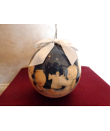  2 Precious Moments Christmas Ornaments (#2726) - $27.15 CAD