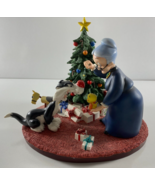 Goebel Looney Tunes Christmas Morning Gift Wrapped Sylvester Tweet Sculp... - $272.24