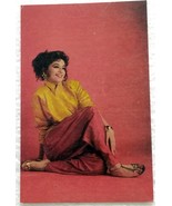 Bollywood Beautiful Actor Madhuri Dixit Postcard Post card - £11.80 GBP