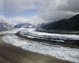 Ruth Glacier in Denali National Park in Alaska Photo Print - £7.04 GBP+