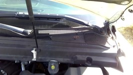 ENCLAVE   2009 Cowl Vent Panel 1044420331 - $145.04