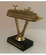 VINTAGE CARNIVAL CRUISE SHIP SPLENDER PLASTIC TROPHY - $475.03 MXN