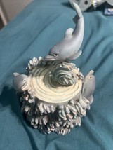 Dolphin Music Box - $150.76 MXN