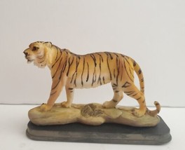 Southwestern Reflections Collection RARE Full Bodied Tiger Vintage Resin 6&quot; - £15.82 GBP