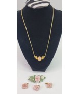 VTG Ceramic Pink Rose Bud Flower Brooch Lapel Pin Clip On Earrings Neckl... - $549.30 MXN