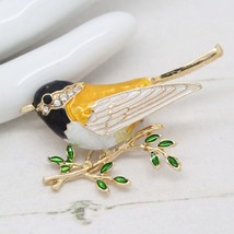 Stunning Vintage Style Gold Song Bird Crystal and Enamel BROOCH Pin Jewe... - $18.34
