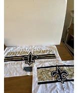 VINTAGE NEW ORLEANS SAINTS THREE - PEAT DIVISION CHAMPS! RALLY TOWEL Lot - $318.02 MXN