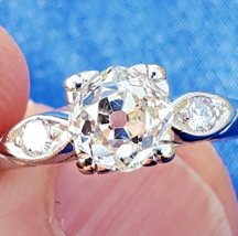 Earth mined Diamond Gatsby Deco Engagement Ring 1.29ct Estate Platinum Solitaire - $194,116.59 MXN