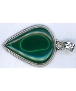 Green Agate Pendant mounted in Silver frame with a Heart shape design - $52.05 CAD