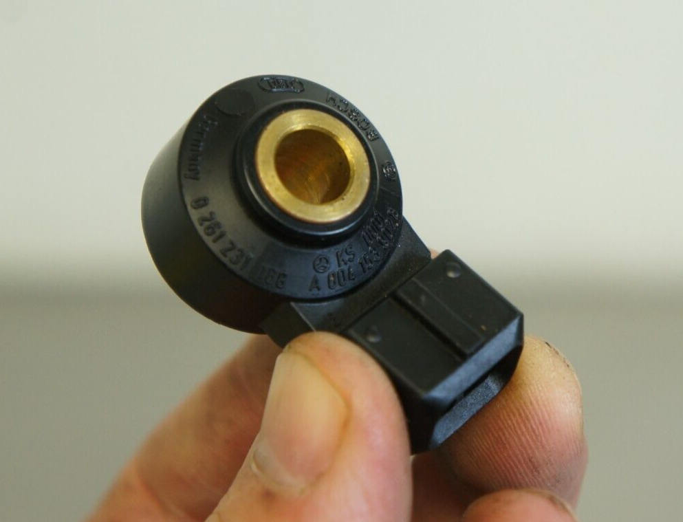 Mercedes C280 C350 CLK350 C230 SL550 Knock Knocking detonation sensor OEM - $25.00