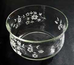 Pasabahce Clear Glass Salad Serving Bowl with Etched Flowers 10 in. x 5 ... - £53.42 GBP
