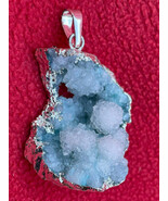 Himalayan Blue Druzy Quartz Crystal In Silver Foil Pendant - €21,56 EUR