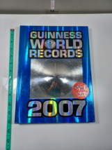 guinness world records 2007 missing trading cards hardback - $7.92