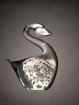 Vintage Solid Crystal Glass Swan Bird Figurine Paperwight Controlled Bubbles - $11.30