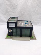 1995 New Roy Police Construction Village Building 6&quot; X 4&quot; X 3 1/2&quot; - $353.91 MXN