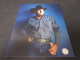 Garth Brooks Signed 8x10 photo w/coa - £73.93 GBP