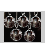 Pennywise lot of 10 necklaces necklace party favors loot bag birthday pe... - $224.05 MXN