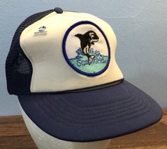 Vtg 1982 Sea World Shamu SnapBack Trucker Hat Blue White w/ Pin Clean No Damage - £31.28 GBP