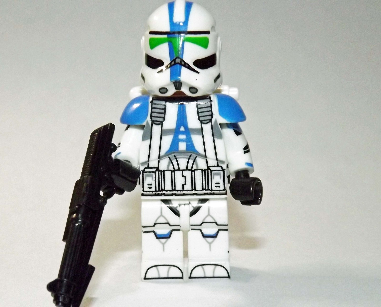 Rare Minifigure 501St Jet Clone Trooper Star Wars  - $8.13