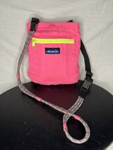 Kavu Crossbody Rope Bag With Adjustable Strap Pink - $370.92 MXN