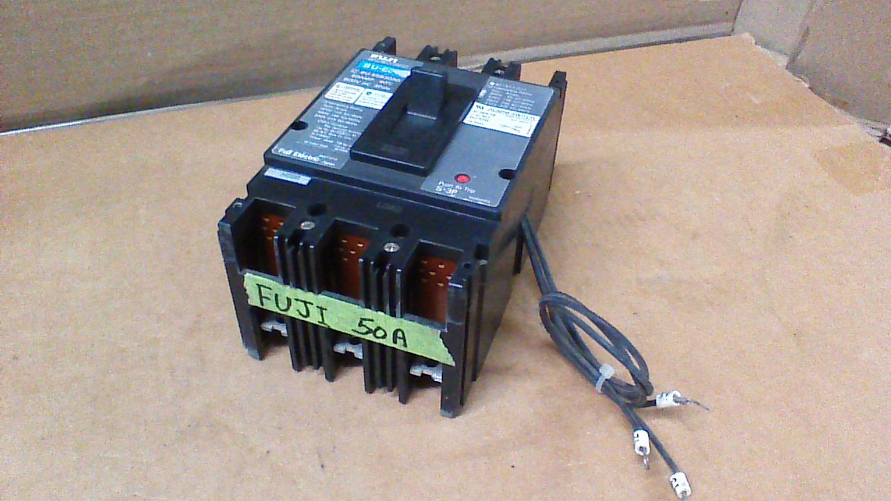 FUJI BU-ESB3050 BREAKER W/ AUX ALARM CONTACTS (5A 240V)/ 3P 50A 600VAC /... - $48.59