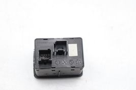 14-17 FIAT 500L AUX USB PORT SD CARD READER E3619 image 7
