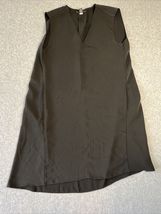 Alfani Dress Size 6 Black Sleeveless Knee Length Pockets V Neck Oversized - $9.90