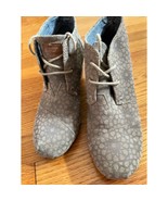 Toms wedge booties taupe fabric w spotted pattern size 8 2 1.2 &quot; wedge - $26.46 CAD