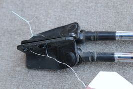 2003-2008 INFINITI FX45 FX35 LEFT RIGHT TRUNK STRUT SHOCK LIFT BRACKET V934 image 3