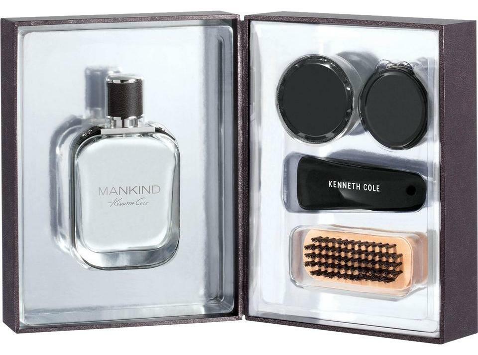 NEW IN BOX Kenneth Cole Mankind Body & Fragrance Gift Set - $61.88