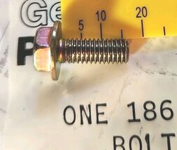 Qty-25 PCS KOMATSU BOLT M6x1.00x15mm 01435-20616 Onan 186-0773 25 PC LOT - $426.72 MXN