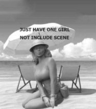 1/24 Resin Model Kit Beautiful Girl Woman Beach Unpainted - £12.71 GBP