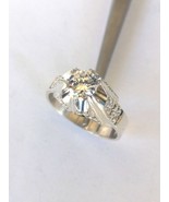 White sapphire set in 14 K white gold engagement ring hand carved design... - €451,58 EUR+
